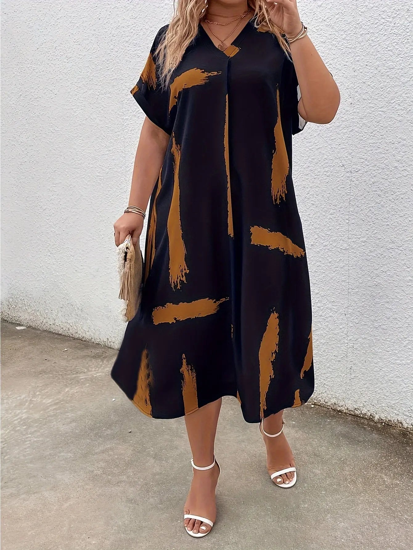 Lauren | Chic Plus Size Midi Dress Velvet Lane Boutique